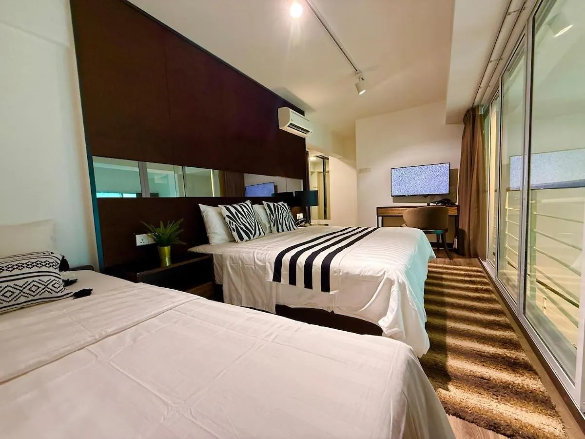 Ferienwohnung Seaview Seafront Duplex In Town With Wifi & Full Kitchen 16 George Town Apartment